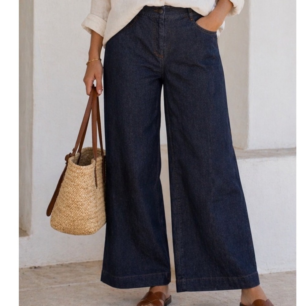 Eileen Fisher XS Dark Wash Wide Leg Jeans Elastic Back Crop Denim Minimalist